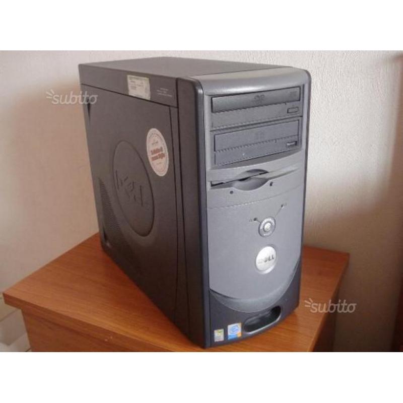 Computer Pentium 4 completo di monitor e tastiera