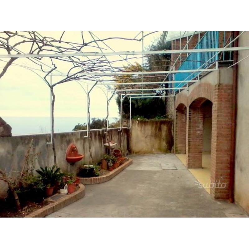 Appartamento con veranda sul Porto di Maratea